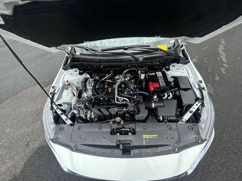 Used 2025 Nissan Altima 2.5 SV image 32