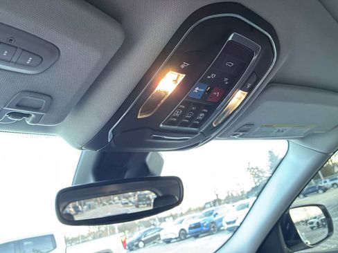 Used 2022 Jeep Grand Cherokee Limited 4xe image 36