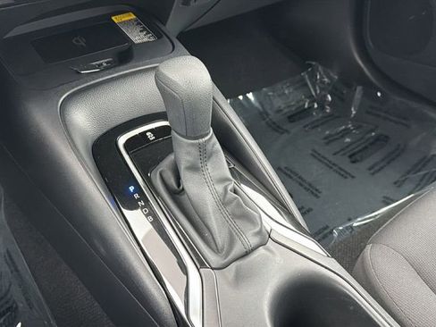 Certified 2025 Toyota Corolla LE w/ LE Premium Package FWD image 31