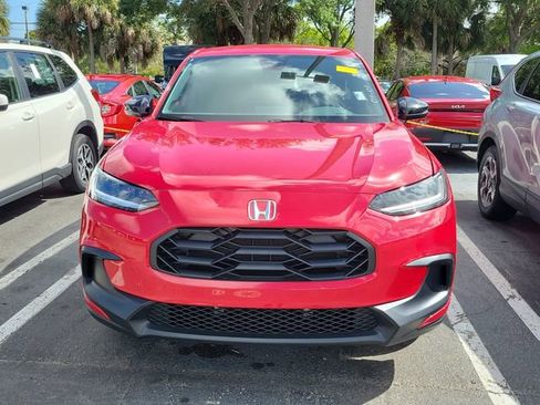 Used 2024 Honda HR-V Sport image 2