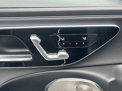 New 2026 Mercedes-Benz E 350 4MATIC Sedan image 12