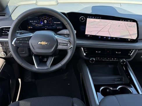 New 2026 Chevrolet Suburban LS RWD image 11