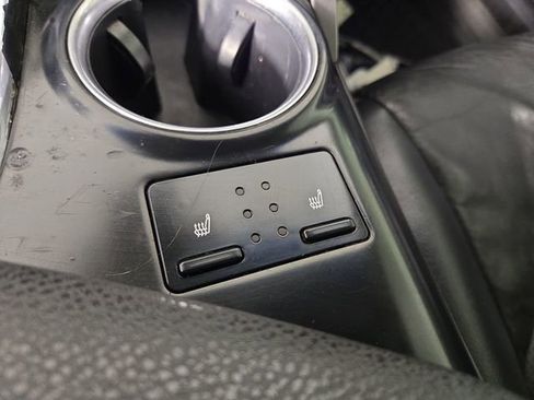 Used 2018 Toyota Camry XSE FWD image 27