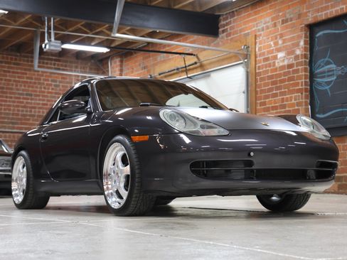 Used 1999 Porsche 911 Cabriolet image 4