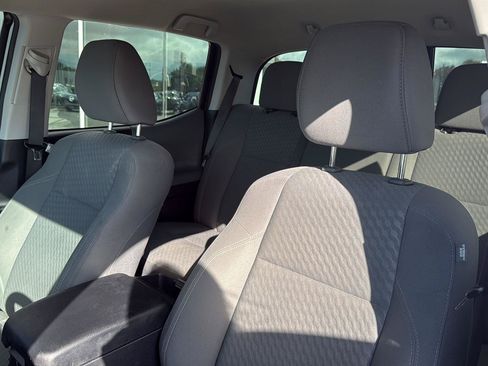 Used 2021 Toyota Tacoma SR w/ SR Convenience Package RWD image 19