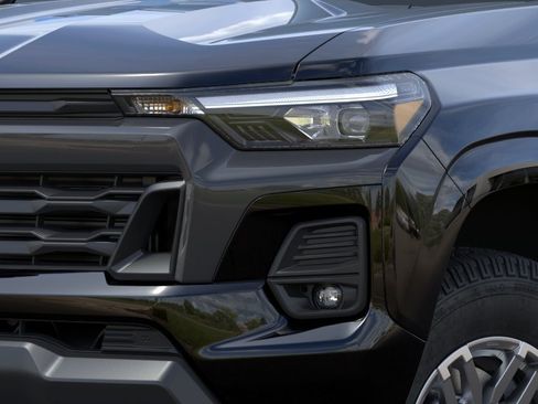 New 2026 Chevrolet Colorado LT w/ LT Convenience Package AWD/4WD image 37