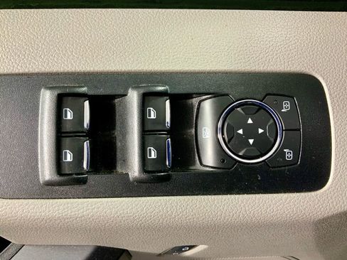 Used 2018 Ford F150 XLT AWD/4WD image 22