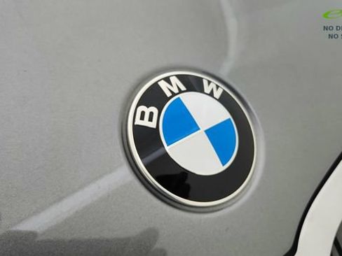 Used 2025 BMW 330i Sedan RWD image 16