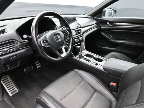 Used 2022 Honda Accord Sport image 18