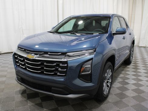 New 2026 Chevrolet Equinox LT image 38