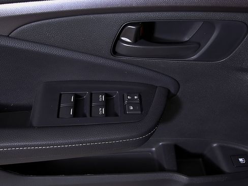 Used 2025 Honda Ridgeline Sport+ image 16