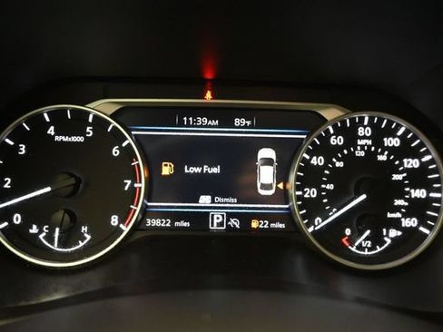 Used 2025 Nissan Sentra SV FWD image 16