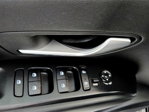 Used 2022 Hyundai Santa Cruz SEL Premium image 34