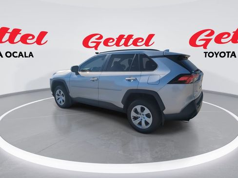Used 2020 Toyota RAV4 LE image 6