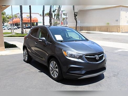 Used 2017 Buick Encore Preferred FWD image 1