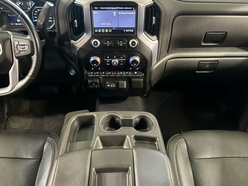 Used 2019 GMC Sierra 1500 SLT w/ Driver Alert Package I AWD/4WD image 4