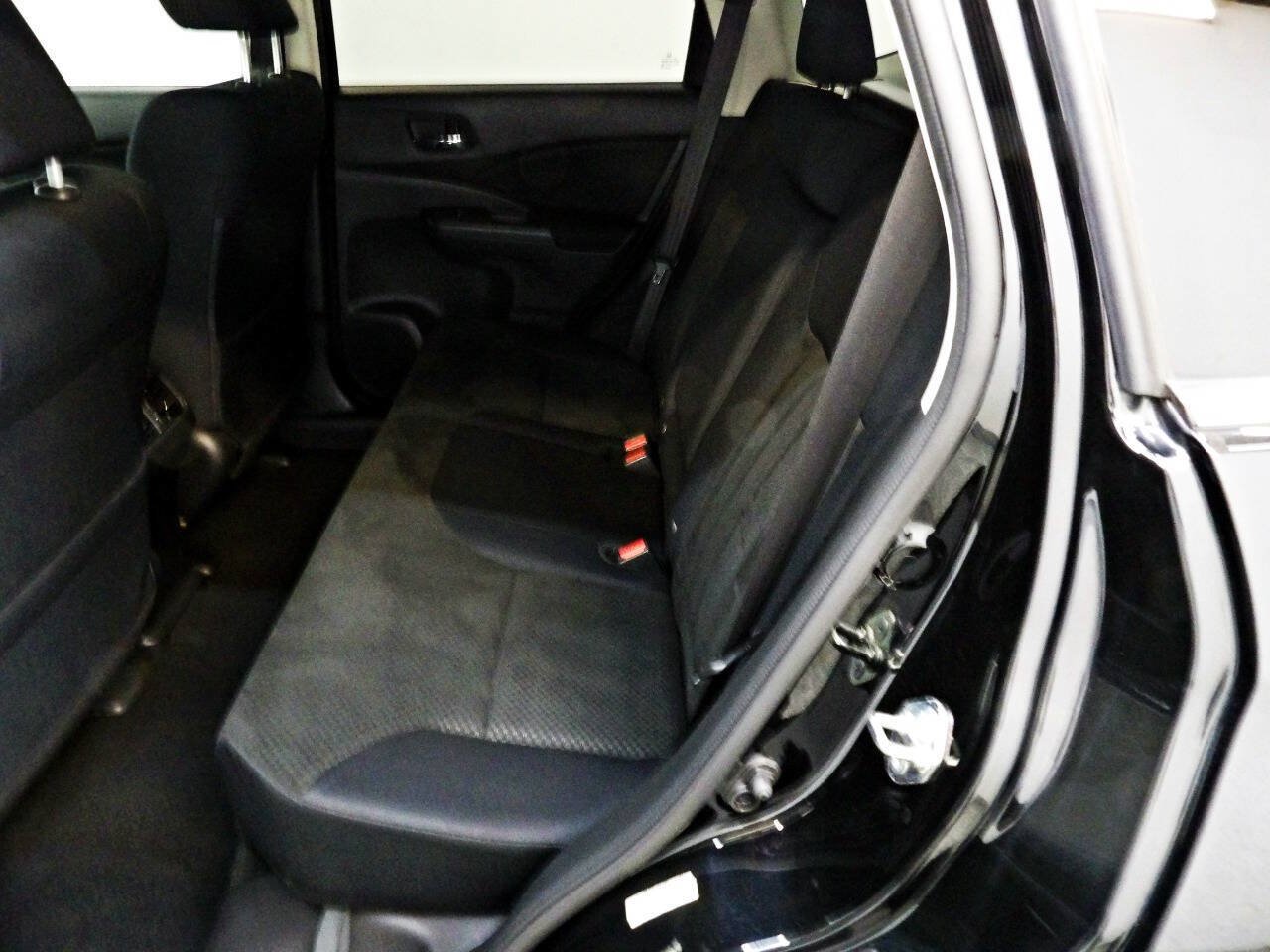 Used 2015 Honda CR-V EX image 10