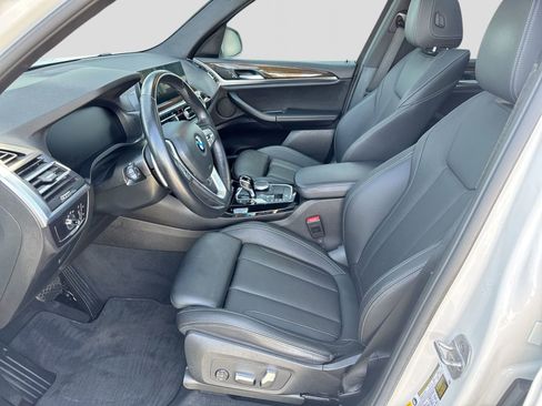Used 2023 BMW X3 xDrive30i AWD/4WD image 3