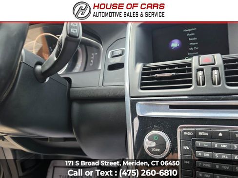 Used 2016 Volvo XC60 T5 Premier w/ Protection Package AWD/4WD image 31