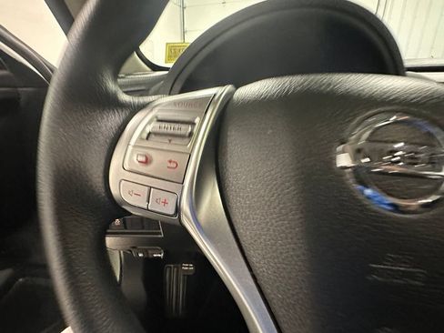Used 2018 Nissan Altima 2.5 S w/ S Convenience Package FWD image 33