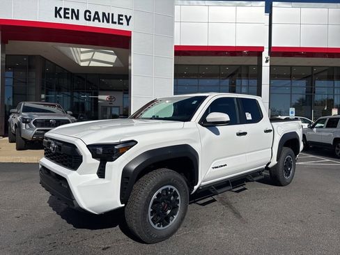 New 2025 Toyota Tacoma TRD Off-Road image 1