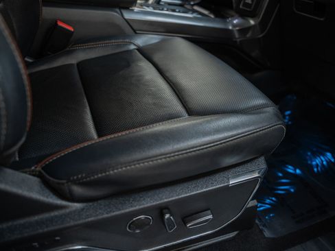 Used 2023 Ford F150 Lariat w/ Equipment Group 502A High image 44