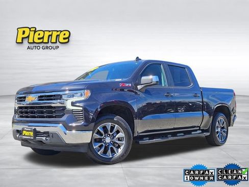 Used 2024 Chevrolet Silverado 1500 LT w/ Z71 Off-Road Package AWD/4WD image 1
