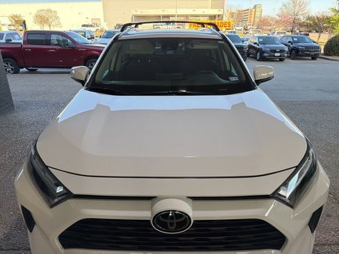 Used 2023 Toyota RAV4 XLE w/ Convenience Package image 3