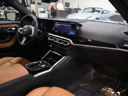 Used 2024 BMW M240i Coupe image 25