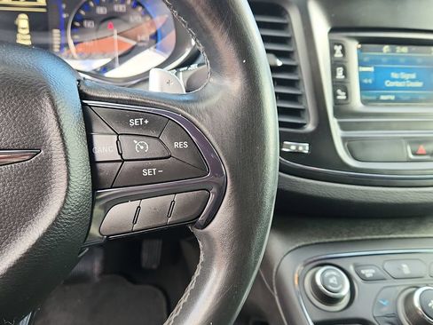 Used 2015 Chrysler 200 S AWD/4WD image 21