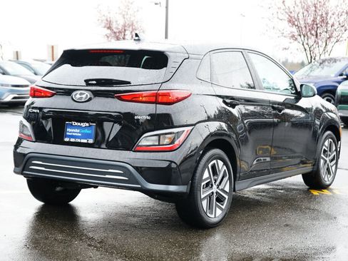 Certified 2023 Hyundai Kona SE image 6