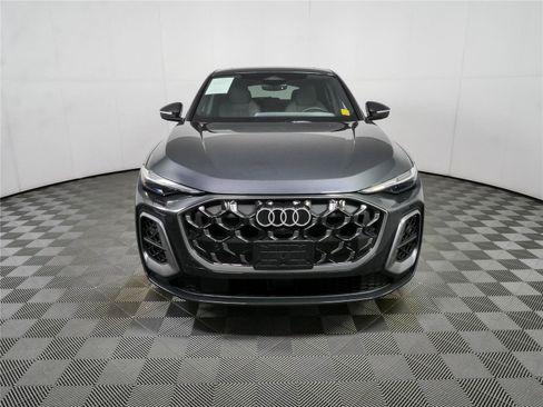 Used 2025 Audi Q5 Prestige w/ 20" Wheel Package AWD/4WD image 37