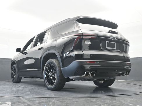 Used 2025 Chevrolet Traverse LT w/ Midnight/Sport Edition image 68