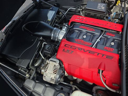 Used 2006 Chevrolet Corvette Z06 w/ Preferred Equipment Group RWD image 13