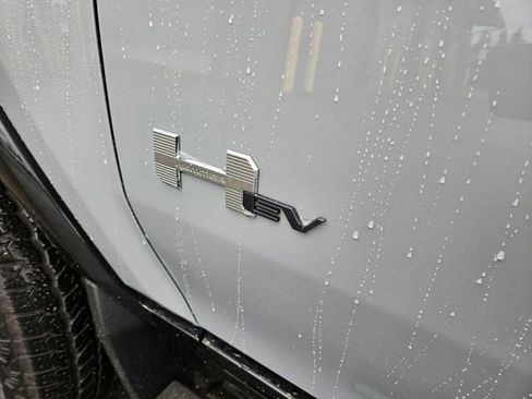 Used 2025 GMC Hummer EV 2X image 11