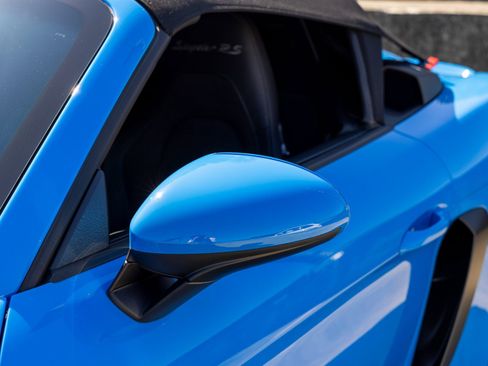 Certified 2024 Porsche 718 Boxster Spyder RS w/ Light Design Package image 23