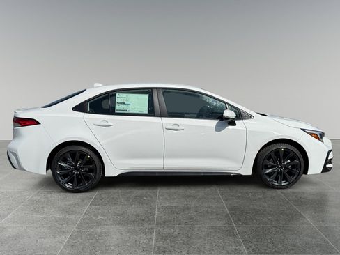 New 2026 Toyota Corolla SE FWD image 7