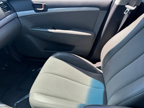 Used 2010 Hyundai Sonata SE FWD image 22