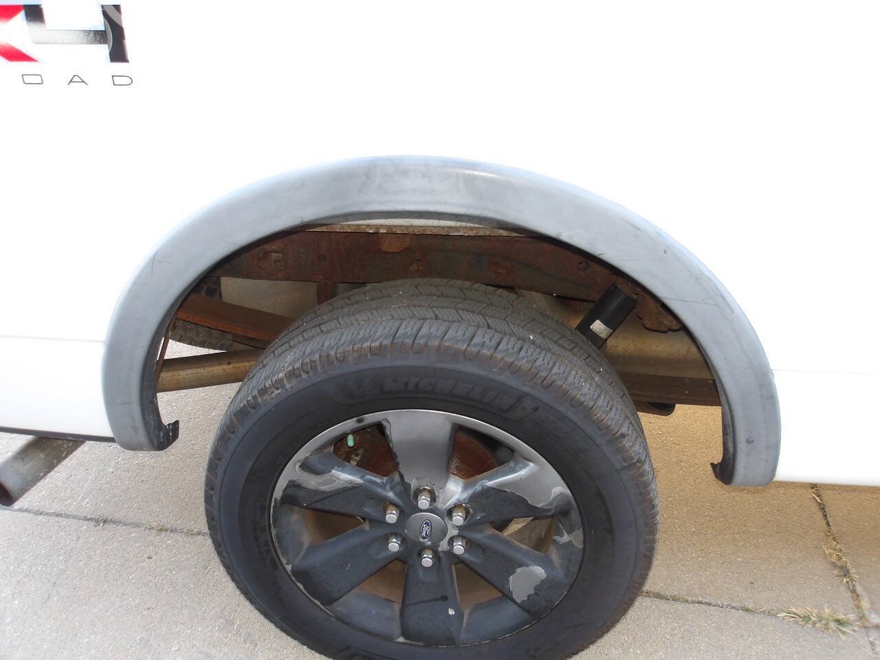 Used 2011 Ford F150 FX4 w/ FX Luxury Pkg AWD/4WD image 45