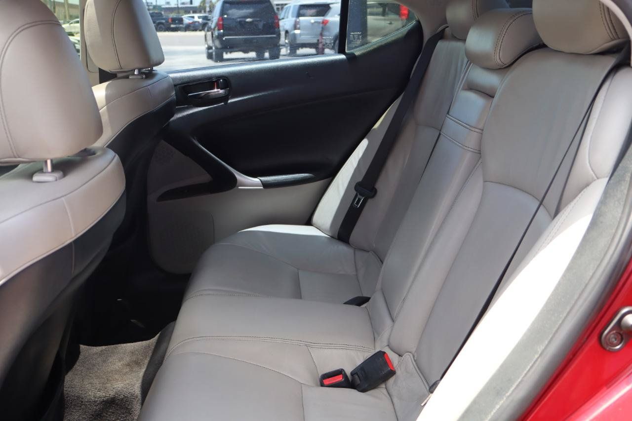 Used 2010 Lexus IS 250 w/ Preferred Accessory Package RWD image 18