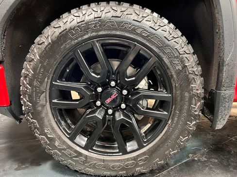 Used 2021 GMC Sierra 1500 Elevation AWD/4WD image 31