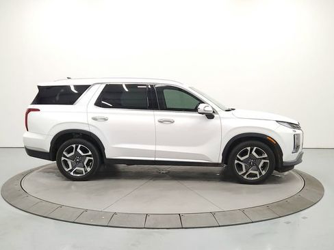 Used 2025 Hyundai Palisade SEL FWD image 8