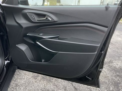 New 2026 Chevrolet Trax RS w/ Sunroof Package image 21