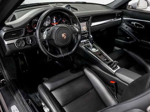 Used 2014 Porsche 911 Targa 4S AWD/4WD image 9