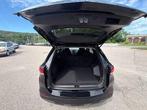 Used 2023 Chevrolet Equinox LS w/ LS Convenience Package AWD/4WD image 5