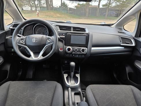 Used 2015 Honda Fit EX image 28