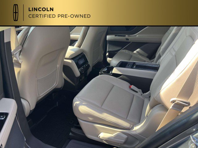 Certified 2023 Lincoln Aviator Reserve w/ Equipment Group 201A RWD image 11
