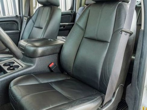 Used 2012 GMC Sierra 2500 SLT w/ SLT Convenience Package image 19