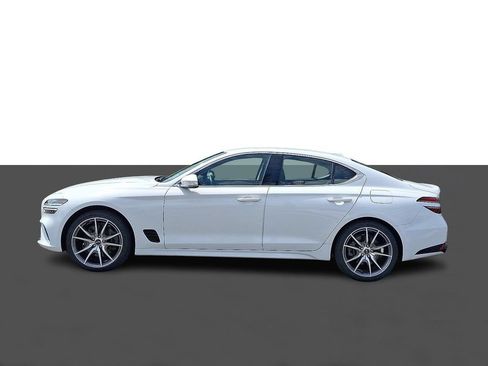 Used 2023 Genesis G70 3.3T AWD/4WD image 4