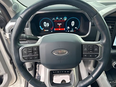 Used 2022 Ford F150 Limited AWD/4WD image 12